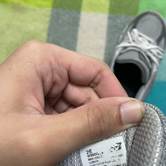 New Balance 990v4 Grey Sneakers Women’s - Picture 5 of 6